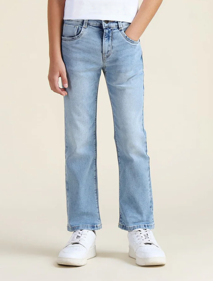 Boys Relaxed Fit Mid Rise Jeans