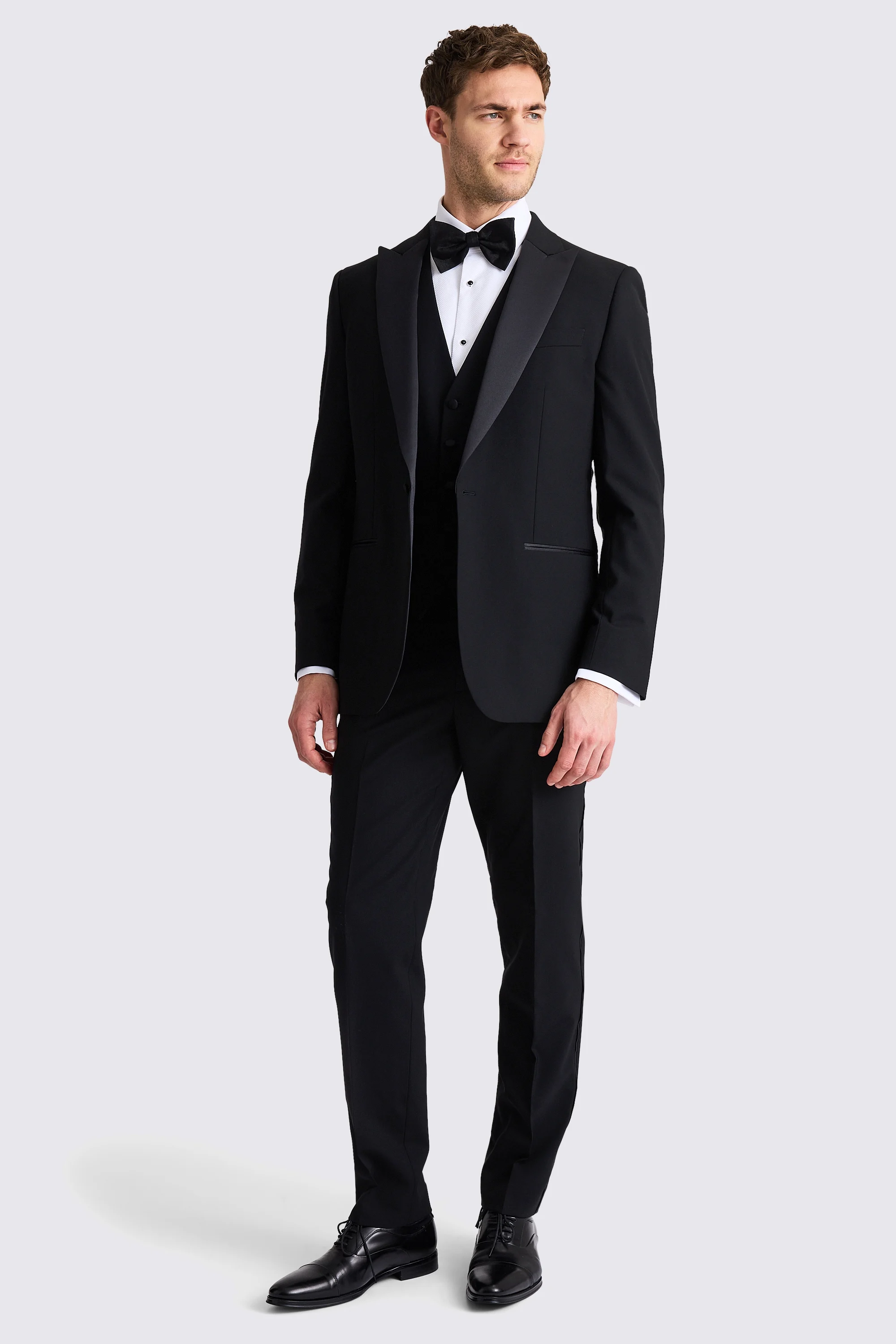 Slim Fit Black Peak Lapel Wool Tuxedo