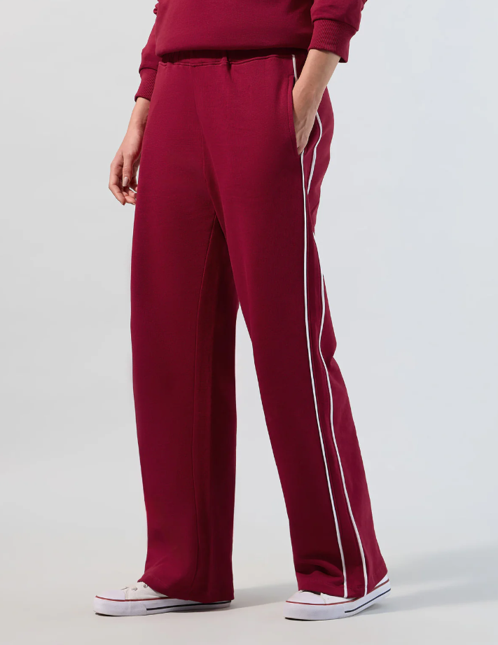 Straight Fit Red Solid Trousers